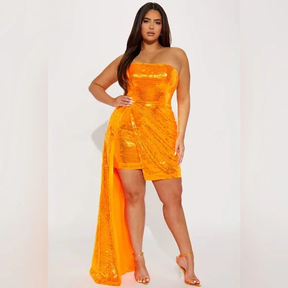 Her World Fashion Nova Dress - Picture 3 of 6